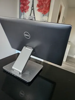 Dell Inspiron 2350 All-in-One - Pantalla Tactil