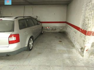 Garaje en venta en Murallas en Ávila