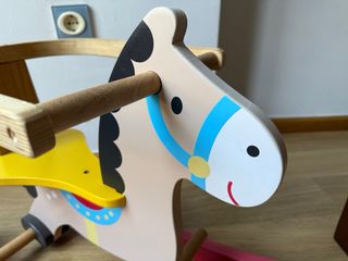 Caballito de madera balancin