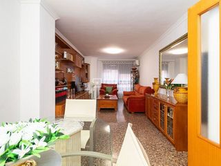 Piso en venta en El Grau en Valencia