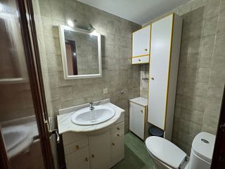 Piso en alquiler en Peñamefecit - Avda Barcelona en Jaén