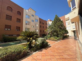 Piso en venta en Huerta de la Reina - Trassierra en Córdoba