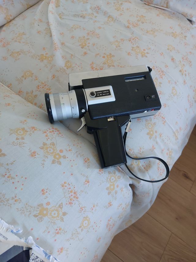 Cámara Canon Súper 8 Auto Zoom 518