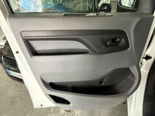 CITROEN JUMPY Combi 6 ABATIB.BLUEHDI TALLA M 122cv
