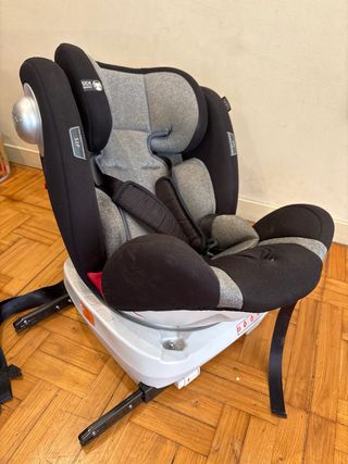 Silla de coche grupos 0-1-2-3-4 orientable 360