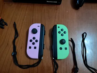 Accesorios Nintendo Switch: Joy-Cons, Mando LEER