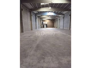 Nave industrial en venta en Manlleu