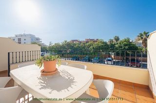 Chalet en venta en Playamar en Torremolinos