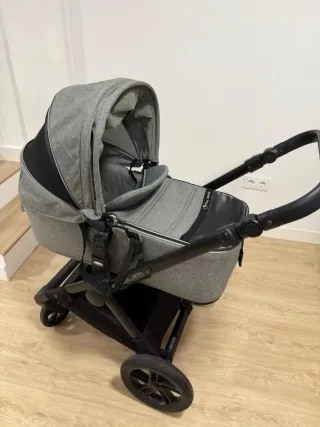 Carrito Jane Muum Trío + Base Isofix.