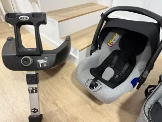 Carrito Jane Muum Trío + Base Isofix.
