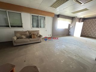 Local comercial en venta en Eixample Nord – La Devesa en Girona