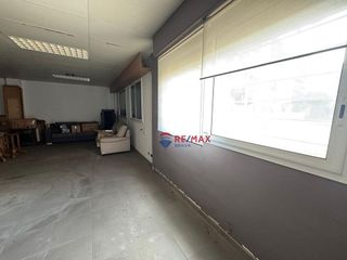 Local comercial en venta en Eixample Nord – La Devesa en Girona