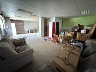 Local comercial en venta en Eixample Nord – La Devesa en Girona