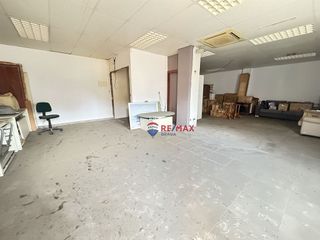 Local comercial en venta en Eixample Nord – La Devesa en Girona
