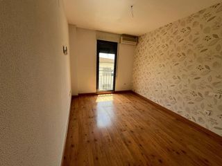 Piso en alquiler en Avda. Elvas en Badajoz