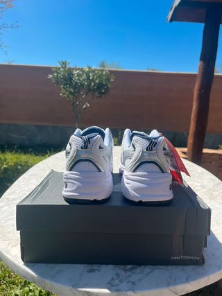 New Bálánce 530 White Navy  Talla 41.5