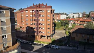 Piso en alquiler en Tenderina Alta - Fozaneldi en Oviedo