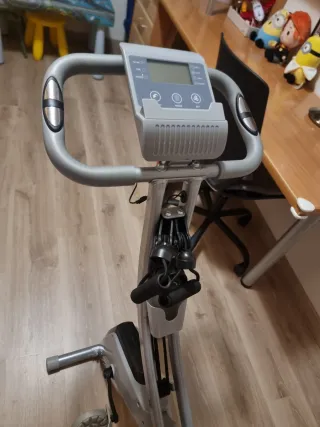Bicicleta Estática Gris