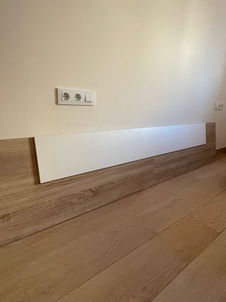 Cabecero de cama madera y blanco