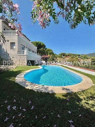 Chalet en venta en Calella