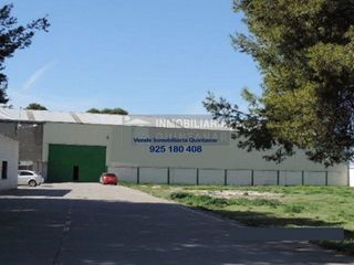 Nave industrial en venta en Quintanar de la Orden