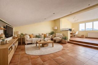 Casa adosada en venta en Sant Pere de Ribes Centro en Sant Pere de Ribes