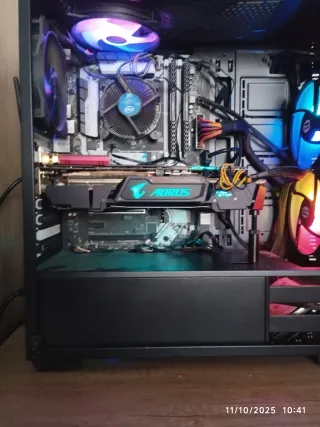 Placa MSI Krait Gaming proxesador i7 6700 Gráfica 