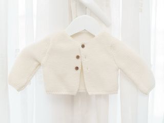 Chaqueta punto color hueso 3/6 meses