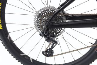 Bicicleta BMC FourStroke 01 X01 talla S Reacondicionada