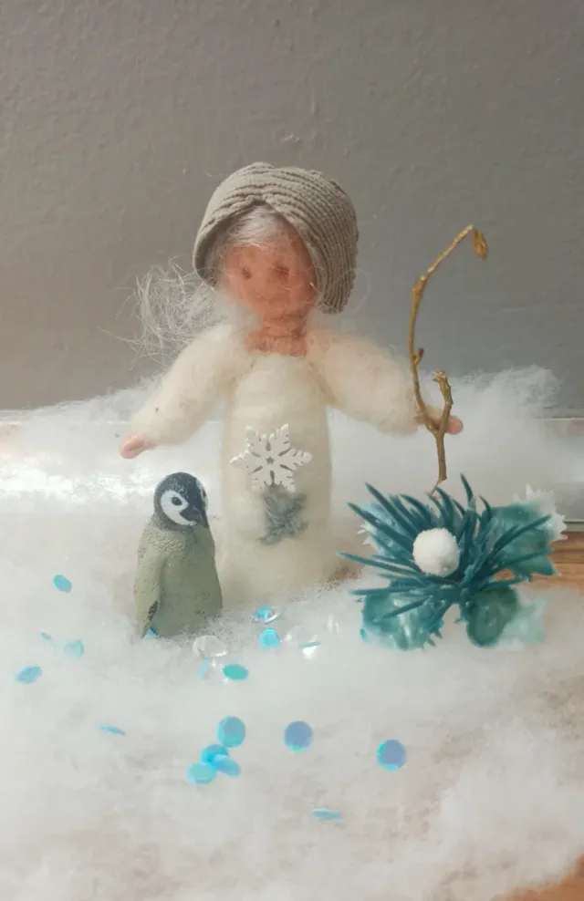 Lote Waldorf Invierno Muñeca Pingüino