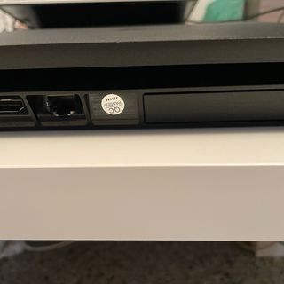 PS4 Slim 500GB version 10