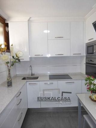 Piso en venta en Ibarrekolanda en Bilbao