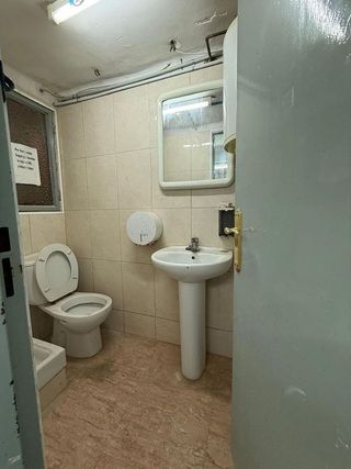 Local comercial en venta en Riu en Santa Coloma de Gramanet