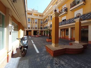 Local comercial en venta en Tomelloso