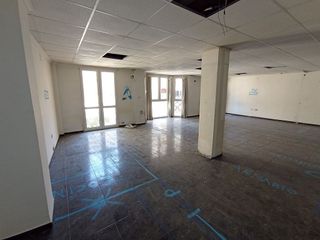 Local comercial en venta en Tomelloso