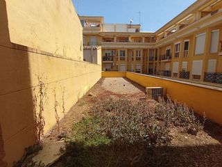 Local comercial en venta en Tomelloso