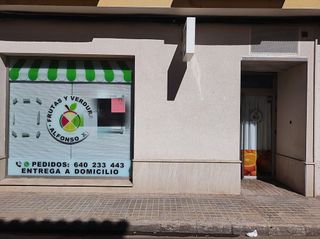 Local comercial en venta en Tomelloso