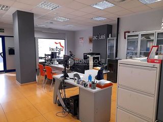 Local comercial en venta en Ensanche en Teruel
