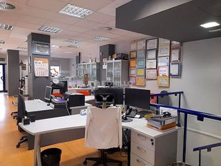 Local comercial en venta en Ensanche en Teruel