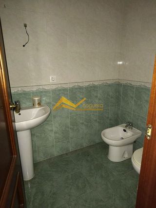 Piso en venta en Linares