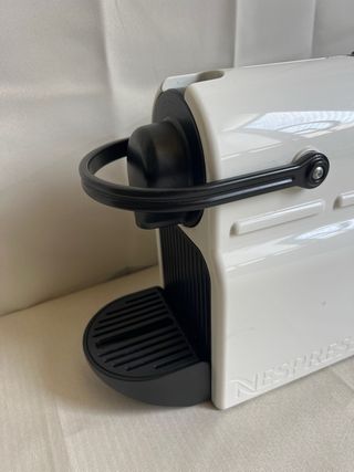 Cafetera Krups Nespresso Blanca