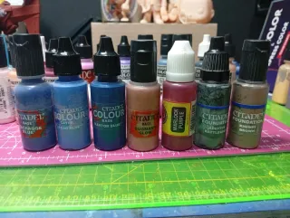 Pack botes pintura acrilica Vallejo, AK, citadel