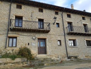 Casa adosada en venta en Sada (Navarra)