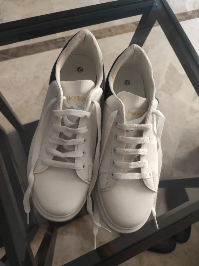 Alexander McQueen Tenis Blancos Talla 43