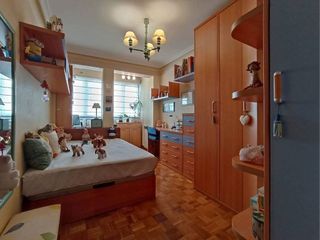 Piso en venta en Plaza España - Villa Pilar - Reyes Católicos - Vadillos en Burgos