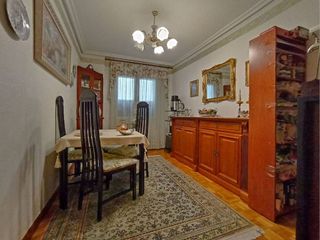 Piso en venta en Plaza España - Villa Pilar - Reyes Católicos - Vadillos en Burgos