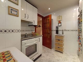 Piso en venta en Plaza España - Villa Pilar - Reyes Católicos - Vadillos en Burgos