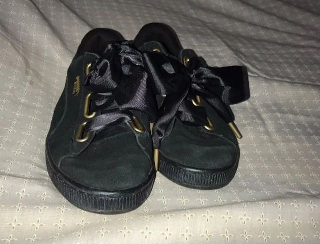 Zapatillas Puma negras con lazo tall 37.5