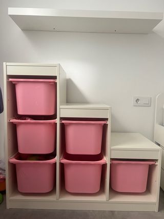 Mueble organizador de juguetes rosa