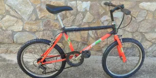 Bicicleta BH force 8